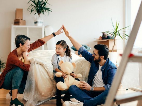 familie-29-umzug-haus-wohnung-kartons-07